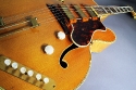 Epiphone_zephyr_emperor_VT_1951_cons_top_detailL1