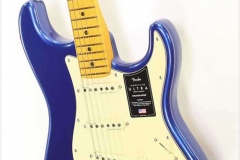 Fender American Ultra Stratocaster Maple Neck Cobra Blue, 2019