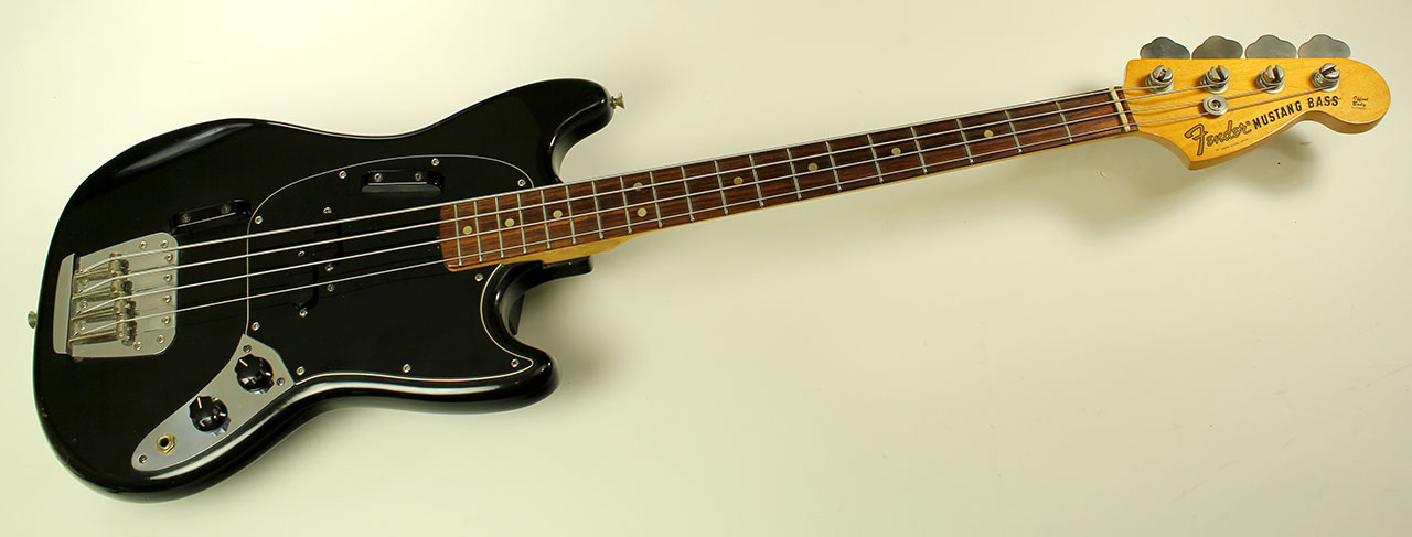 Fender-mustang-bass-1974-cons-full-2