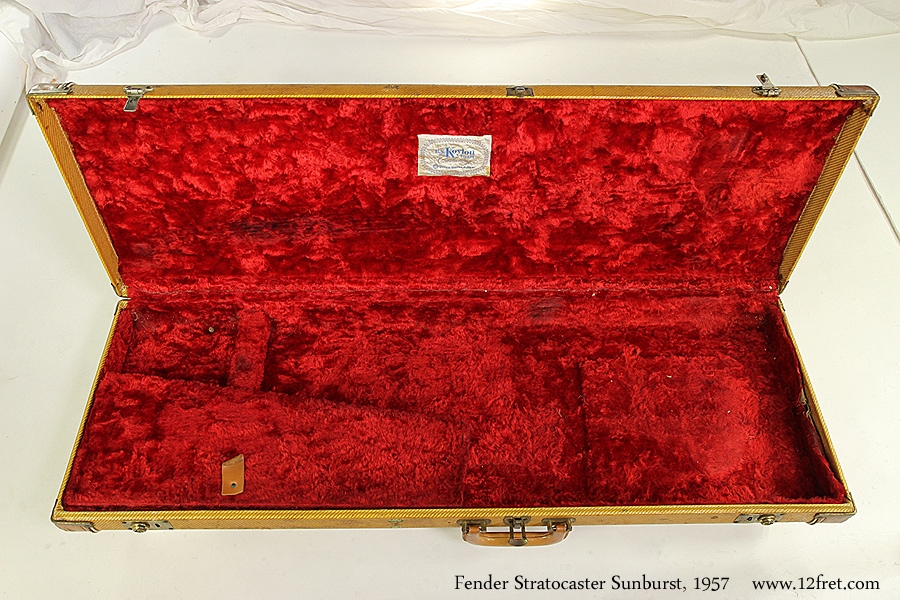 Fender Stratocaster Sunburst, 1957 Case Open