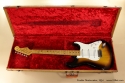 1954 Fender Stratocaster case open