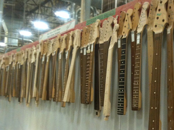 fender guitar factory tour