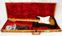 Fender_strat_1956_cons_with_case_1