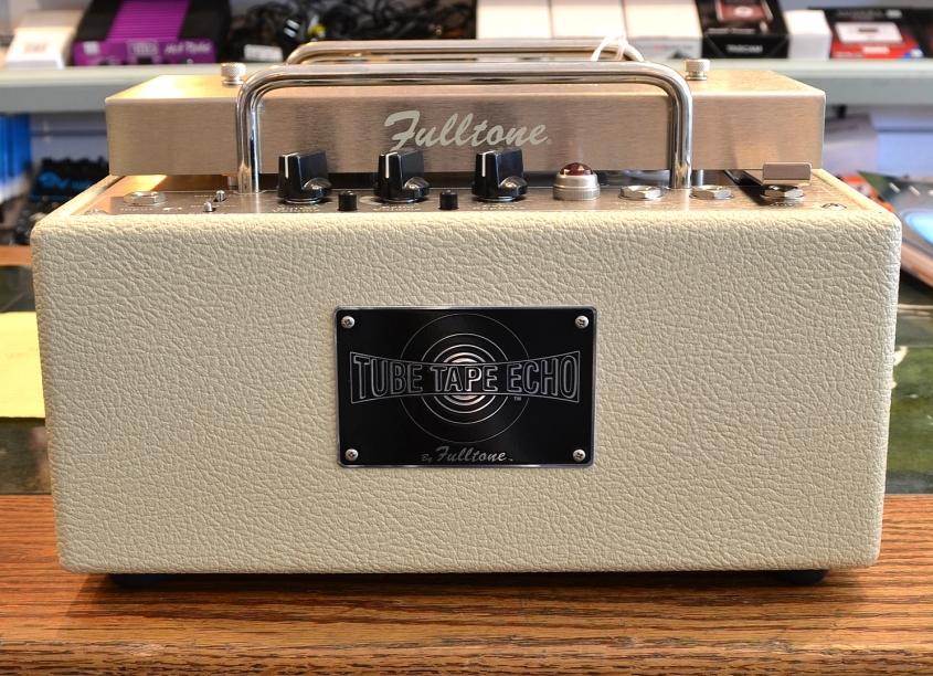 Fulltone_TubeTapeEcho(C)_Front