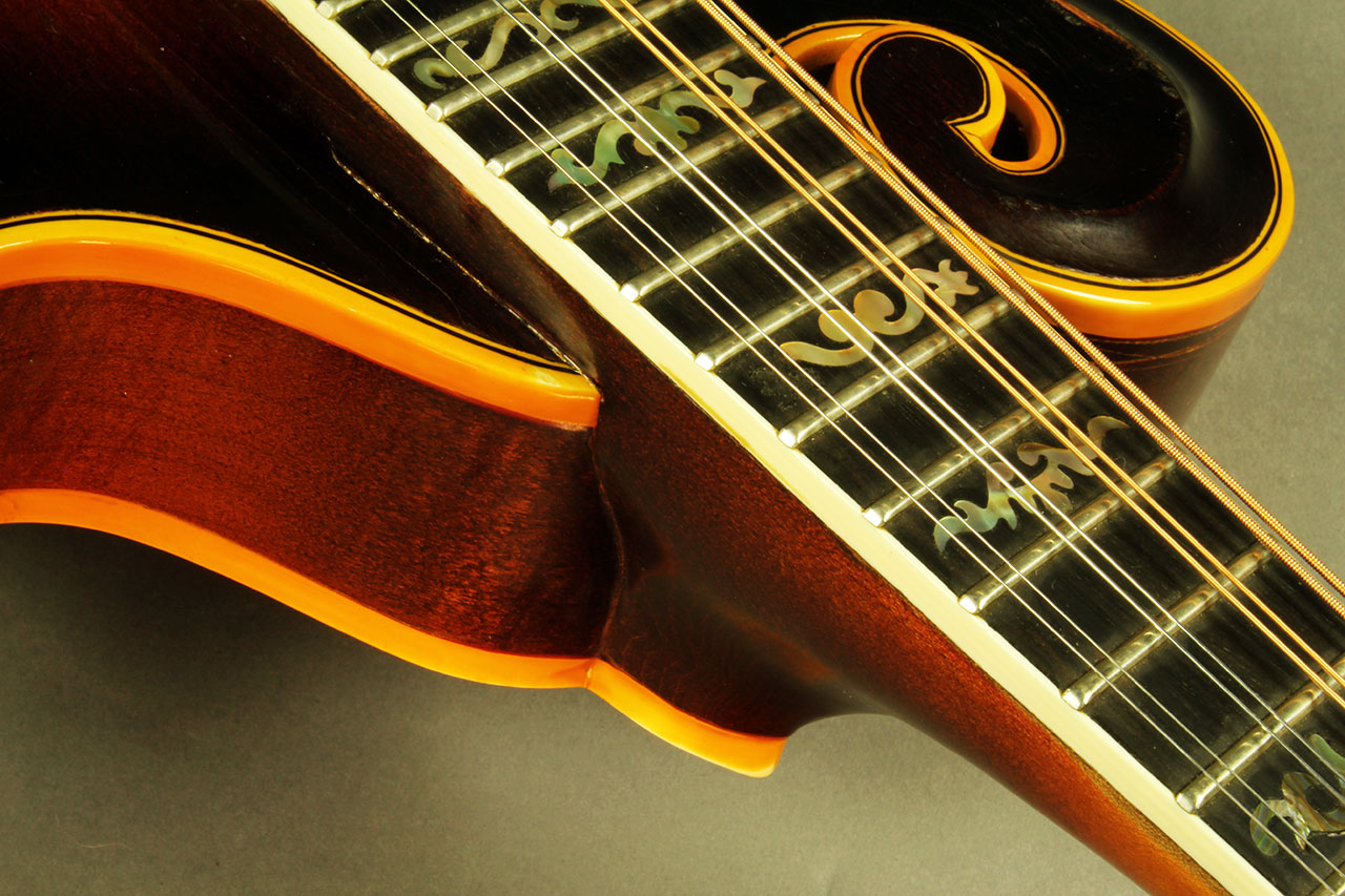 Gibson_F5_mandolin_74_cons_neck_joint_detail_1
