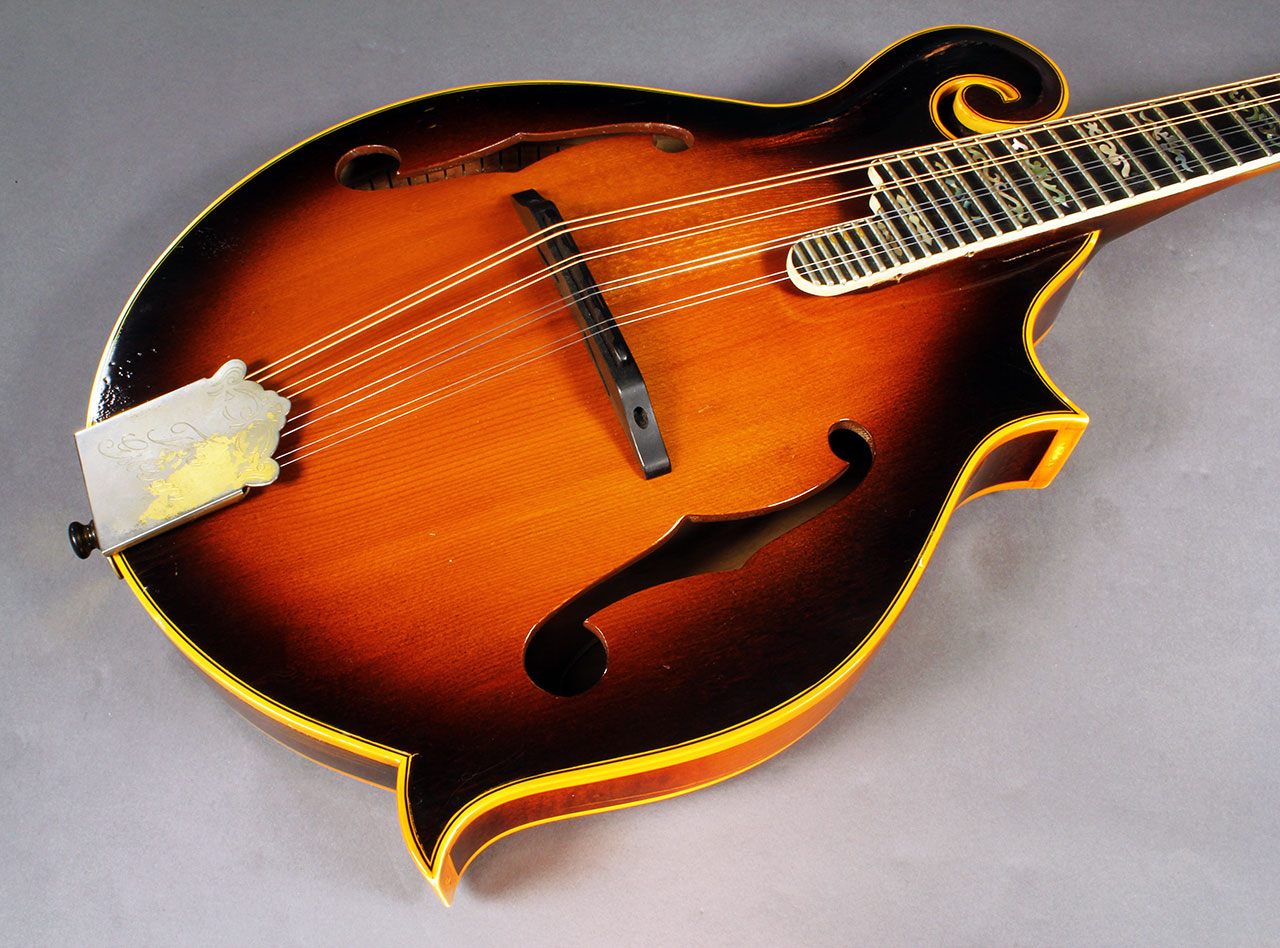 Gibson_F5_mandolin_74_cons_top_1