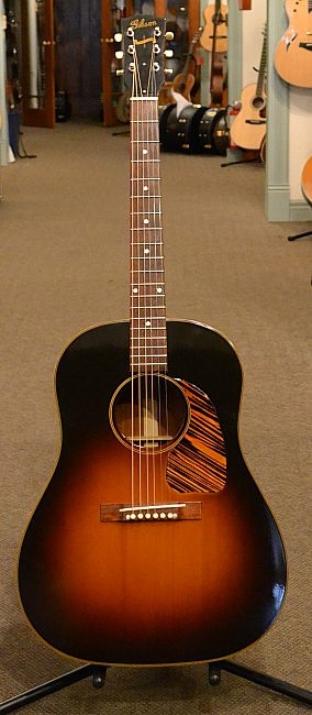 Gibson_J-45-Legend_2007C_main