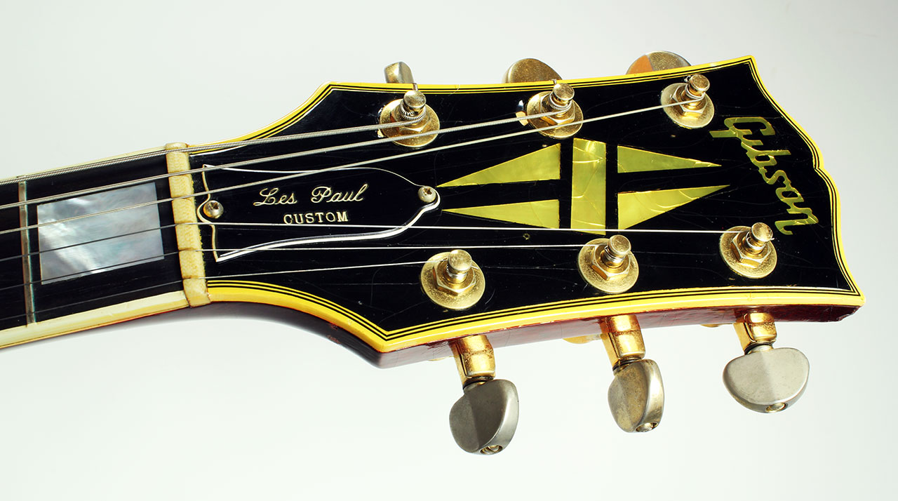 Gibson_lp_custom_1972_cons_head_front_1