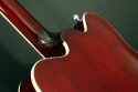 Gretsch_5122_walnut_shoulders_1