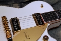 gretsch_white_penguin_front_detail_1