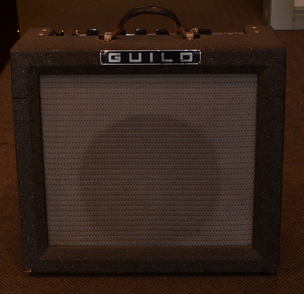 Guild_J-66 amp_1961(C)