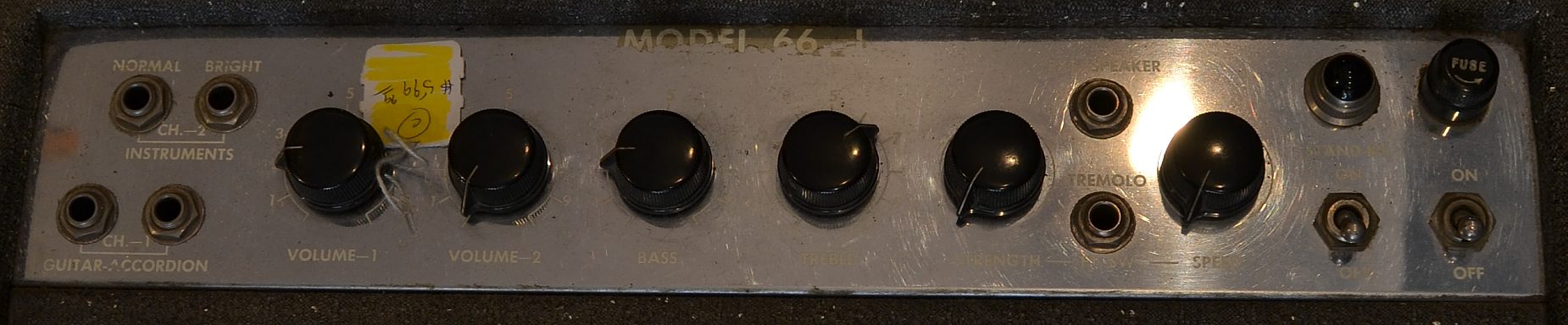 Guild_J-66 amp_1961(C)_panel