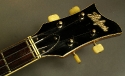 Hofner_beatlebass_1966_cons_head_front_1