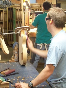 Nashville_Day_2_Gibson_USA_Neck_Press