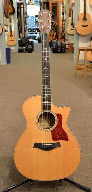 Taylor 814ce ltd 2006 front