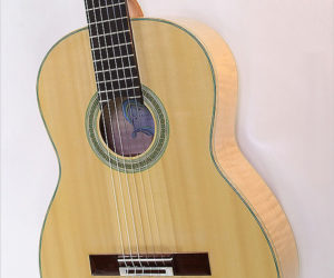 ❌ SOLD ❌  Evan Kingma Classical Guitar Flamed Maple 2016