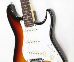 ❌SOLD❌ Fender American Deluxe Stratocaster Sunburst, 1999