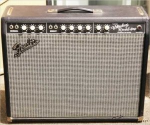 NO LONGER AVAILABLE‼ Fender Custom Vibrolux Reverb Black, 2006