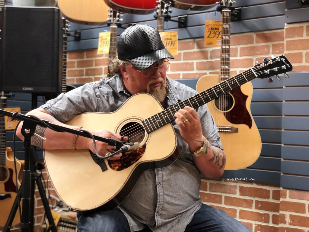 The Twelfth Fret is hosting a JP Cormier clinic Monday April 1 2019! Running from 7PM to 9PM, this will take place at our shop at 2132 Danforth Avenue, at Woodbine.
