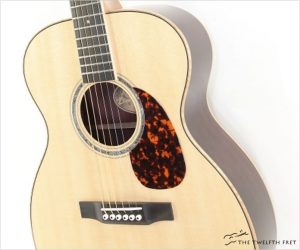 ❌SOLD❌ Larrivee OM-09 Rosewood with Torch Inlay