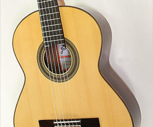 ❌ SOLD ❌ Ramirez RA Solid Top Classical Guitar