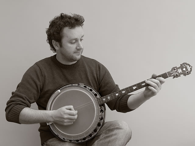Shane Mulchrone Music Teacher - The Twelfth Fret Shane Mulchrone Music Teacher - The Twelfth Fret