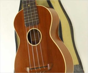 ❌SOLD❌  Washburn Soprano Ukulele by Lyon and Healy, 1920s