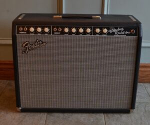 Fender Custom Vibrolux Reverb 2009 (Consignment)  SOLD