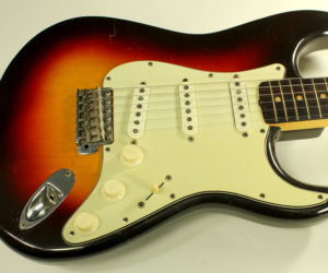 Fender Stratocaster 1961 (consignment) No longer available