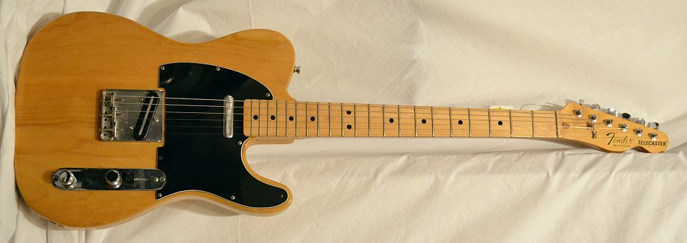 Here's a very cool Fender Telecaster from 1978, in a natural finish.