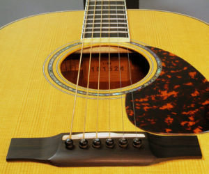 Larrivee L-05 Mahogany (used) SOLD