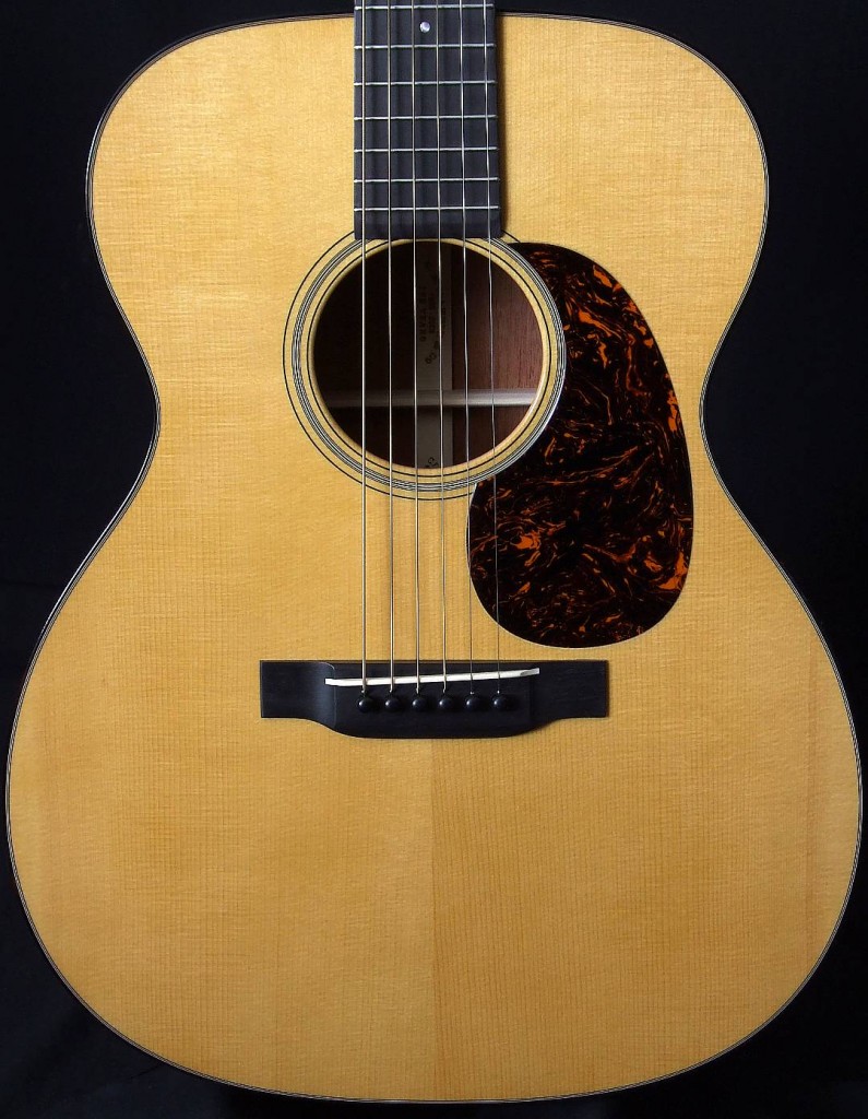 New Old Stock!   Built in 2007, this Martin 000-18 Authentic 1937 Model is brand new with full warranty!