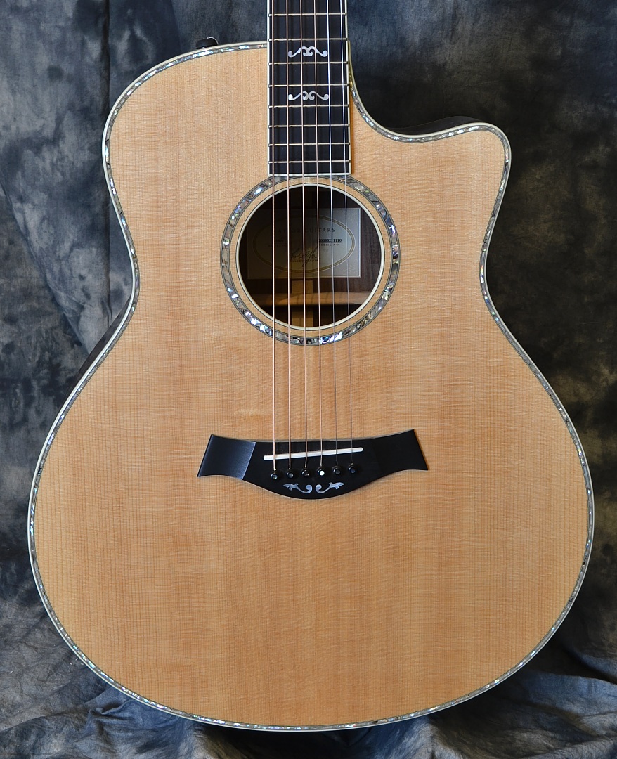 Taylor 916ce