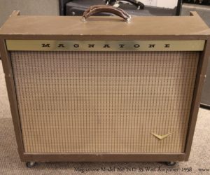 ❌SOLD❌ Magnatone Model 260 2x12 35 Watt Amplifier, 1958