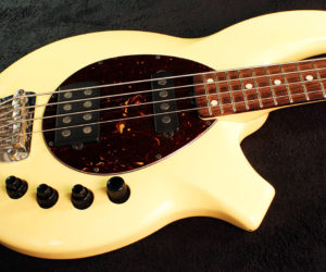 MusicMan Bongo Bass 2005 (consignment) SOLD